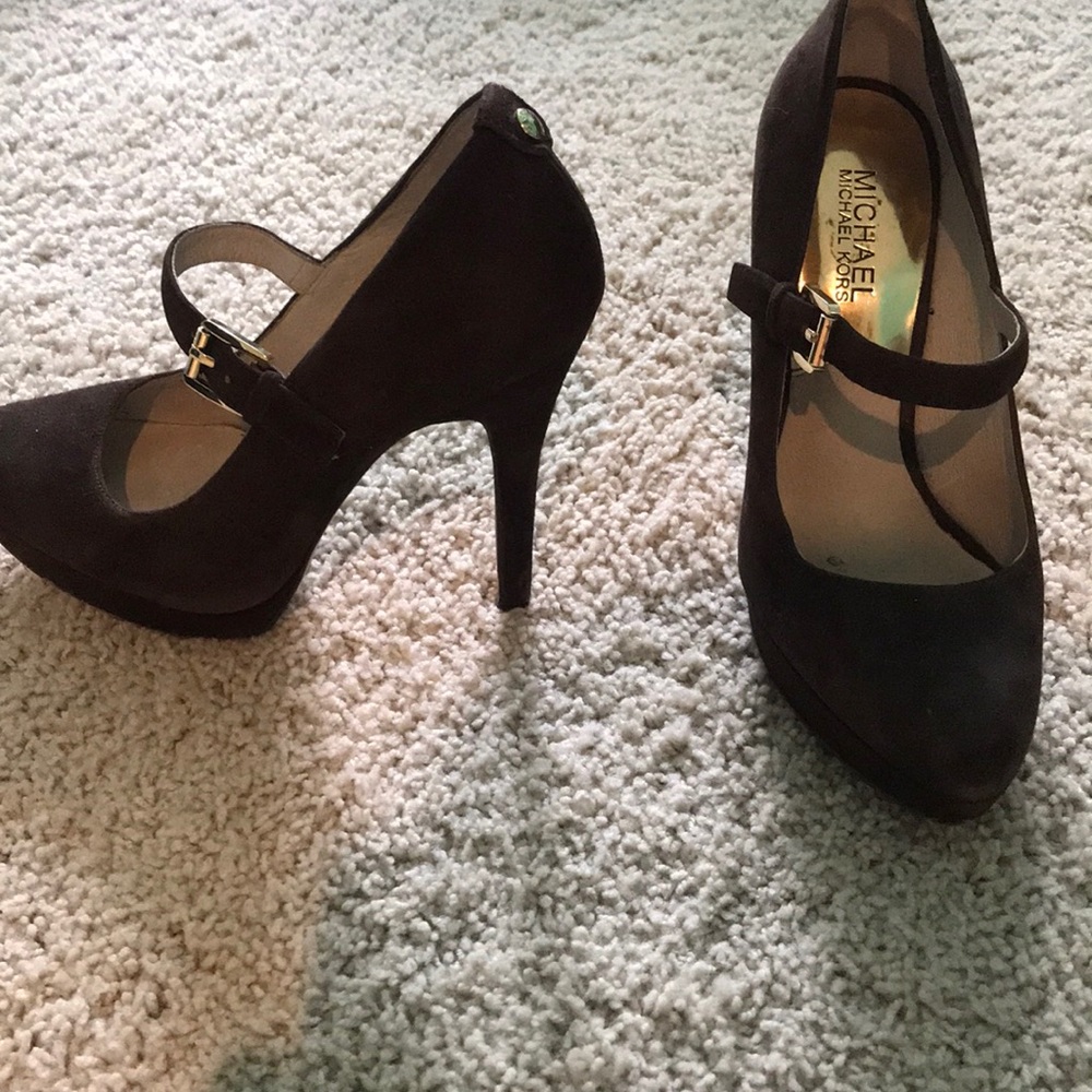 Michael Kors heels- size 7!